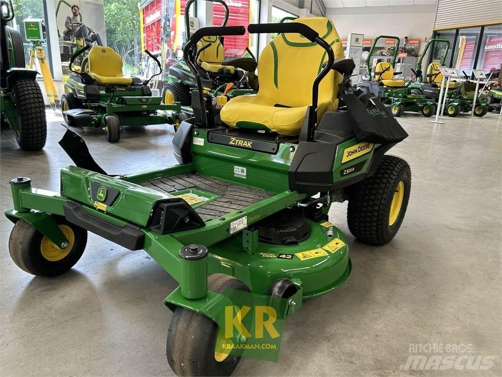 John Deere Z320R Sonstige Landmaschinen
