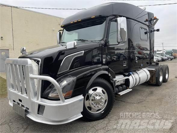 Volvo VNL64T730 Sattelzugmaschinen