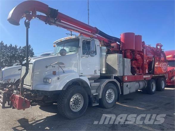 Western Star 4800 Saug- und Druckwagen