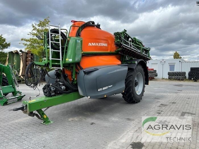 Amazone UX 8601 SUPER Anhängespritzen