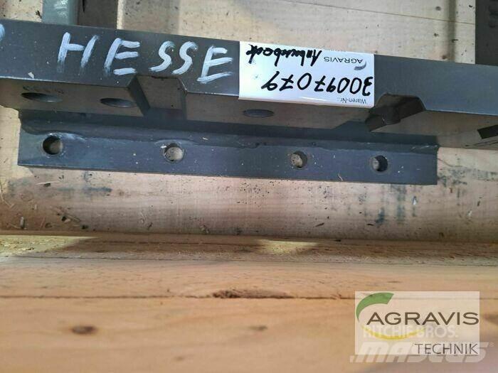 CLAAS ANHÄNGEBOCK Weitere Viehgeräte