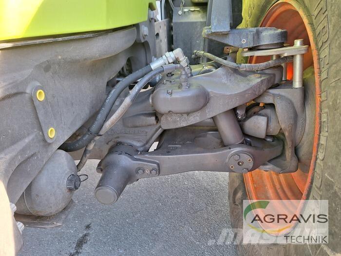 CLAAS ARION 640 CEBIS Traktoren