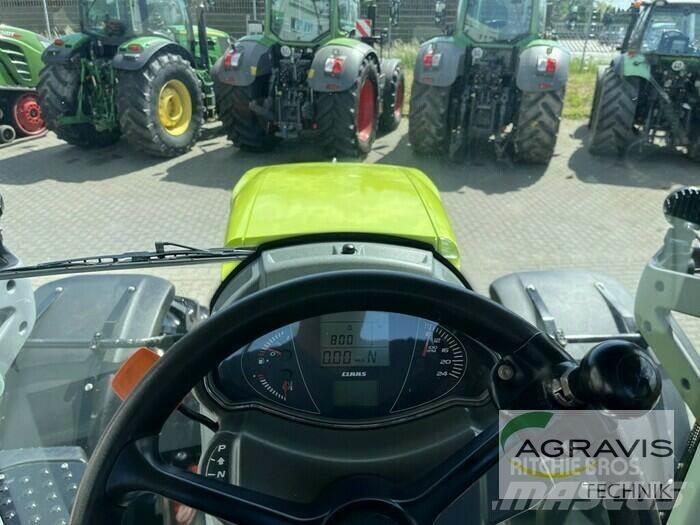 CLAAS AXION 830 CEBIS Traktoren