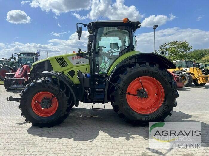 CLAAS AXION 830 CEBIS Traktoren