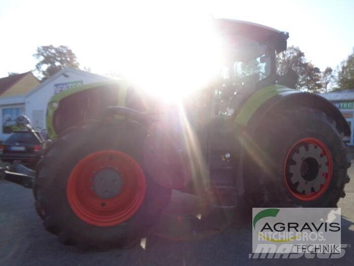 CLAAS AXION 950 CMATIC Traktoren