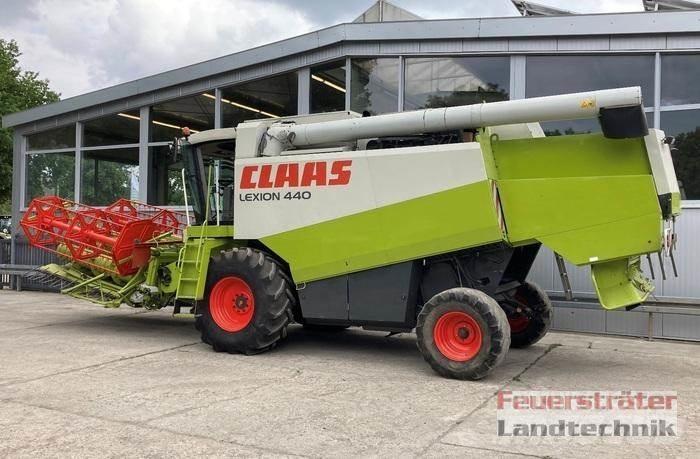 CLAAS LEXION 440 AC Mähdrescher