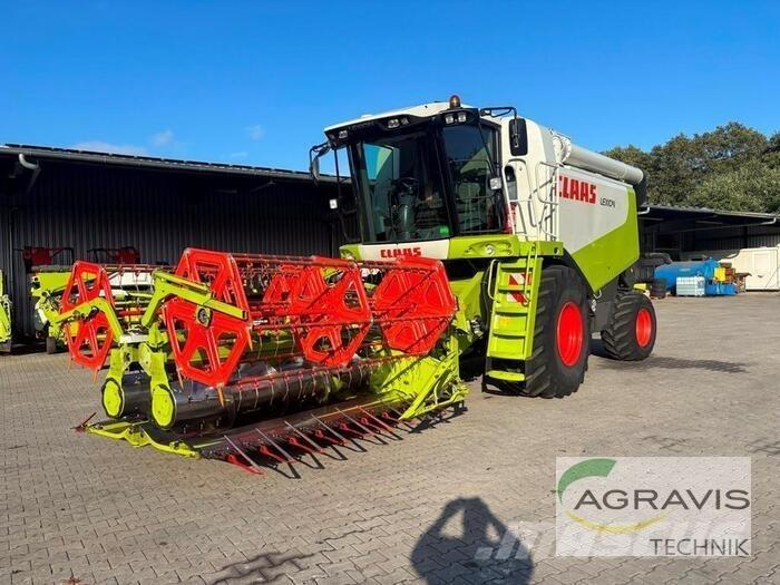 CLAAS LEXION 530 Mähdrescher