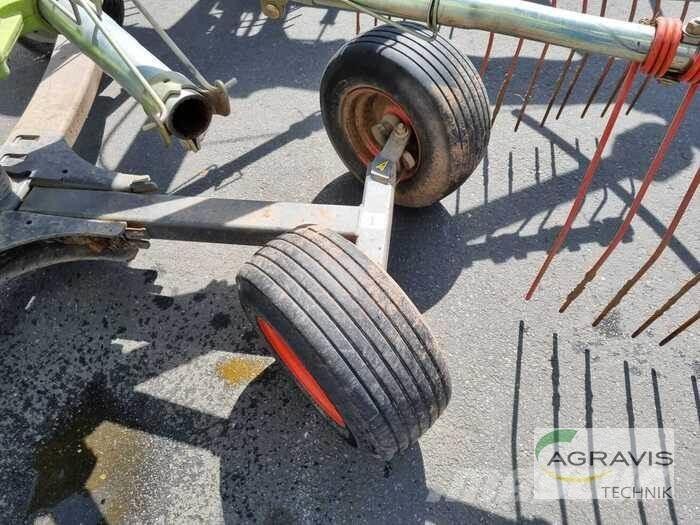 CLAAS LINER 2700 Kreiselheuer/-wender