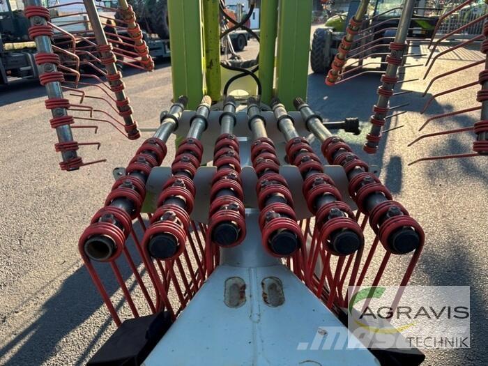 CLAAS LINER 2700 Kreiselheuer/-wender