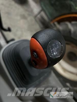 CLAAS Nexos 220 S Sonstige Landmaschinen