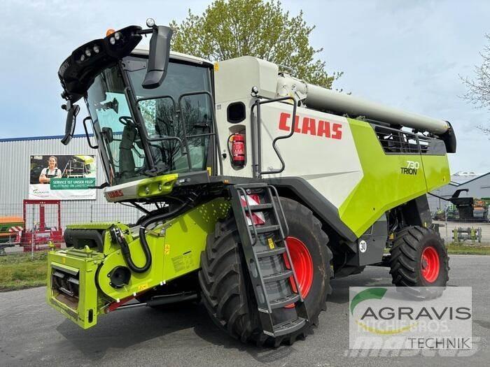 CLAAS TRION 730 Mähdrescher