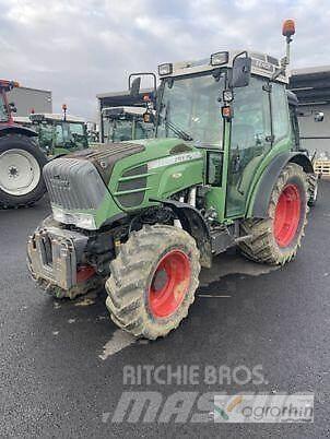 Fendt 210 F Sonstige Landmaschinen