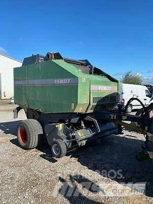 Fendt 2900V Rundballenpressen