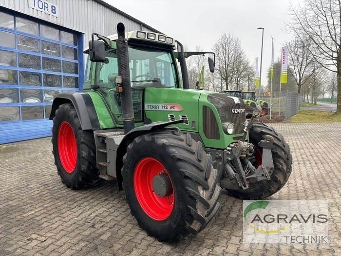 Fendt 712 VARIO Traktoren