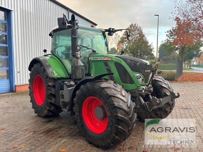 Fendt 718 VARIO SCR Traktoren