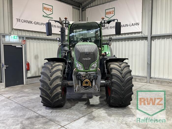 Fendt 720 Vario S4 Traktoren