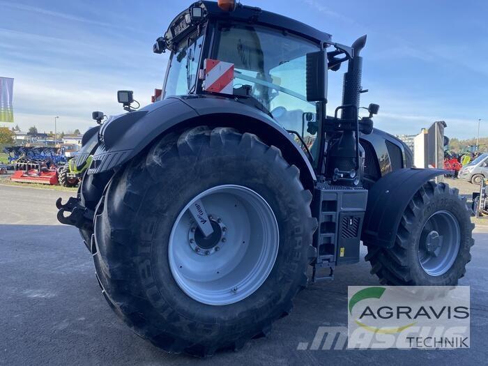 Fendt 824 VARIO S4 Traktoren