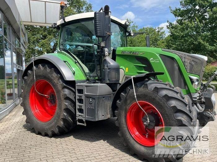 Fendt 828 VARIO S4 Traktoren