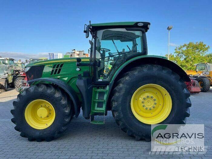John Deere 6210 R Traktoren