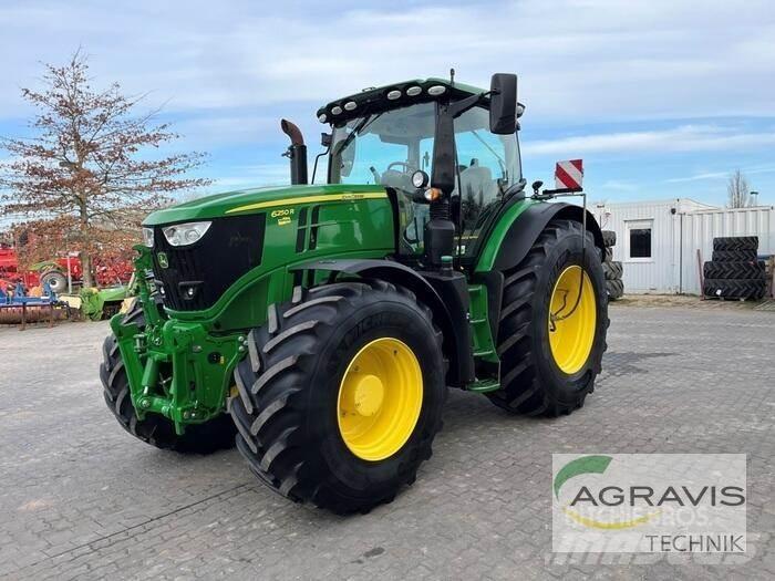 John Deere 6250 R Traktoren