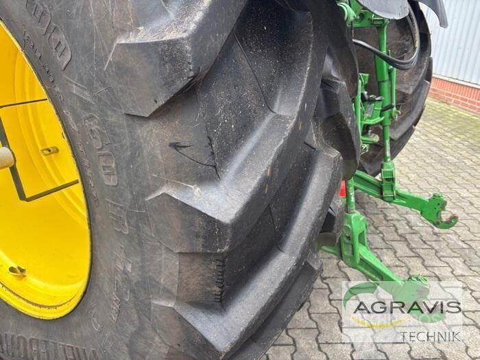 John Deere 7310 R Traktoren