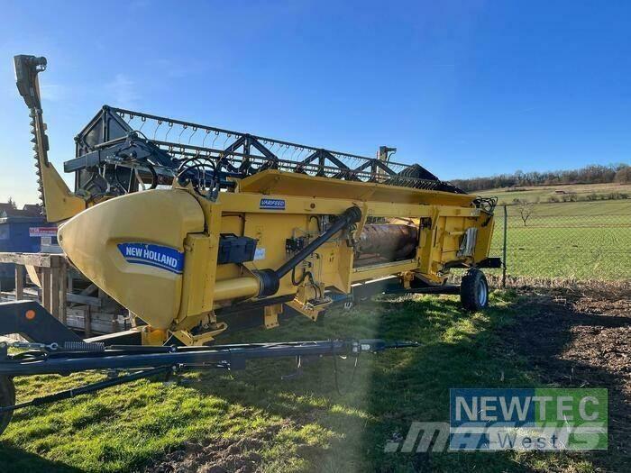New Holland CX 6.90 Mähdrescher