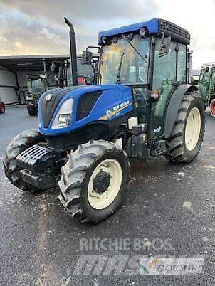 New Holland T4.100F Sonstige Landmaschinen
