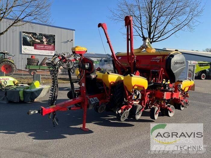Väderstad TEMPO TPF 8 Drillmaschinen