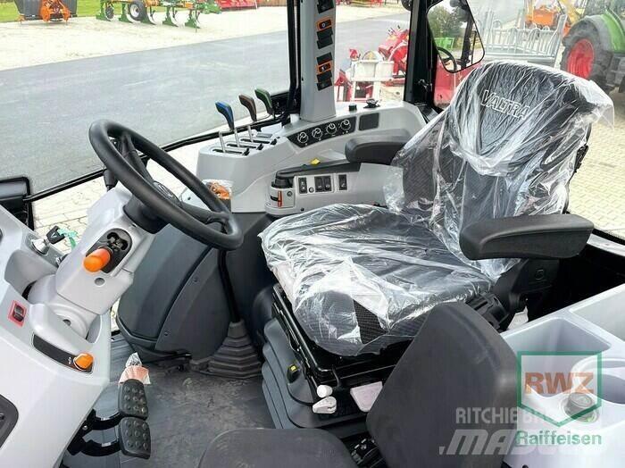 Valtra A75SH Traktoren