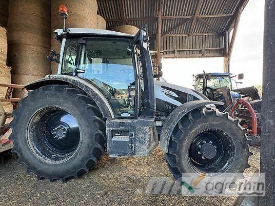 Valtra G125E ACTIVE Traktoren