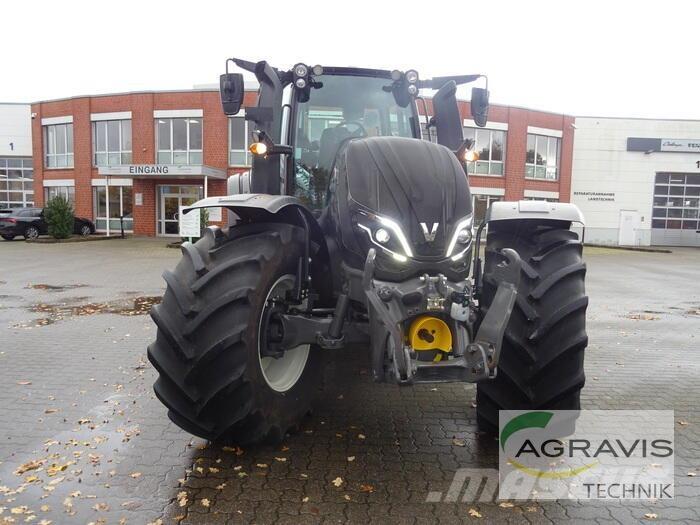 Valtra T 235 D 2A1 Traktoren
