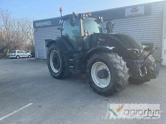 Valtra T254V Traktoren