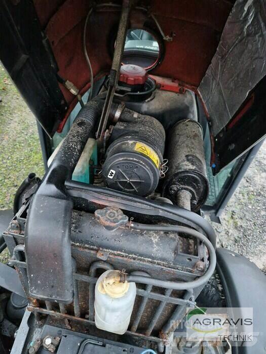 Yanmar EF 235 H Traktoren