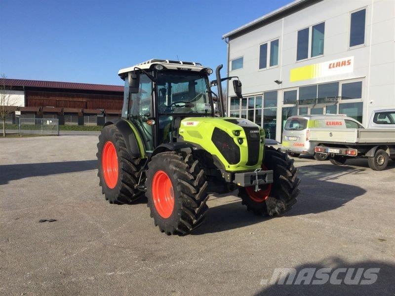 CLAAS AXOS 240 Traktoren