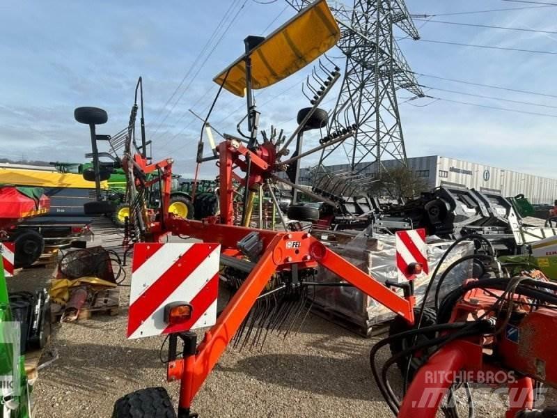 Fella TS 1402 Schwader