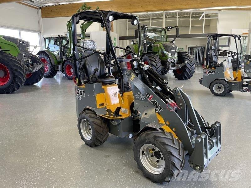 GiANT G1200 HD Kompaktlader