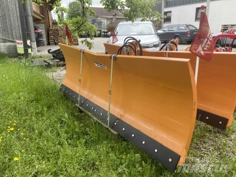 Hydrac UNI 290 Schneeschilde und -pflüge