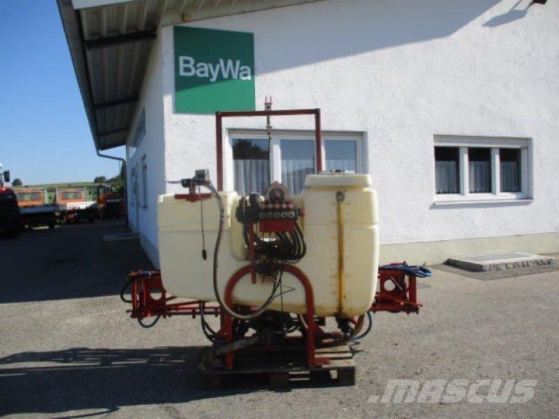  IS 600 #995 Düngemittelverteiler