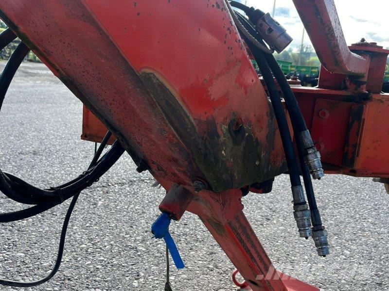 Kuhn GA7302DL Schwader