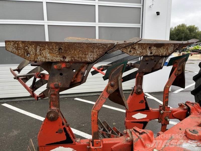 Kuhn HV 575 Konventionelle Pflüge