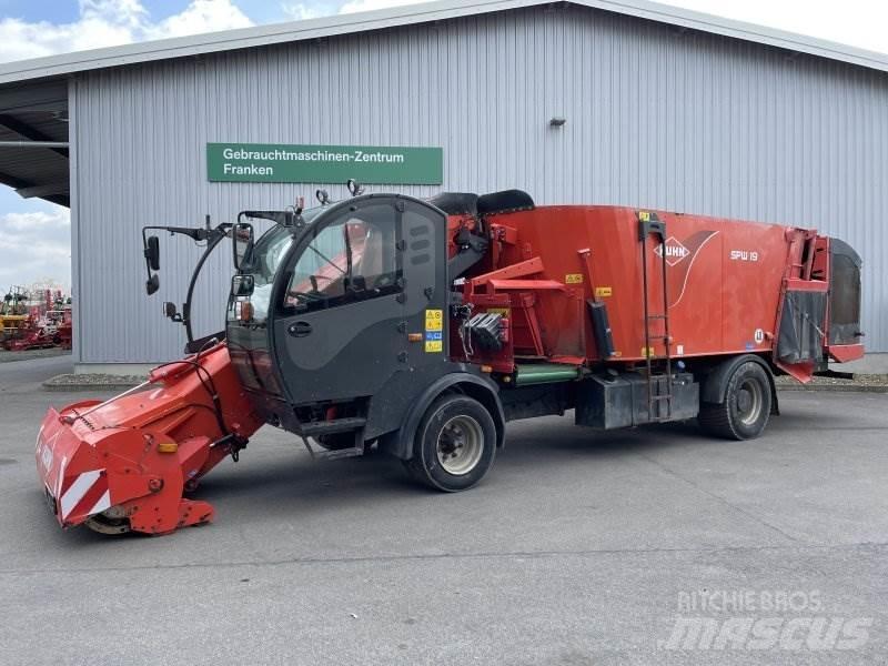 Kuhn SPW 19 Futtermischwagen