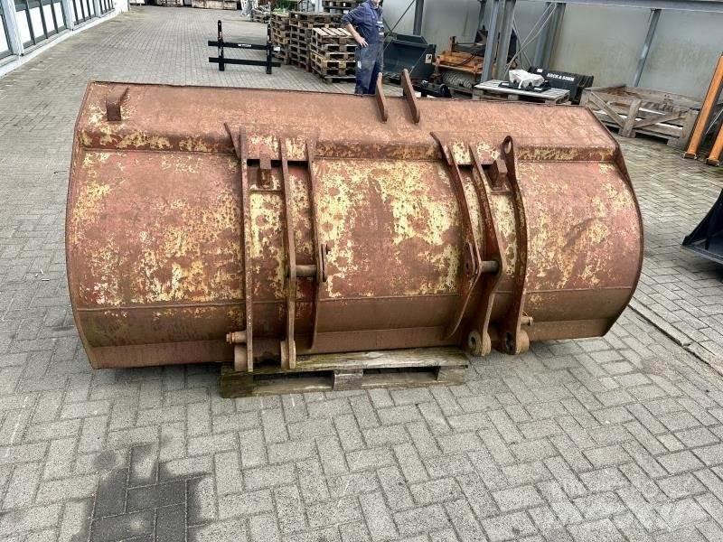 O&K L 18 Radlader