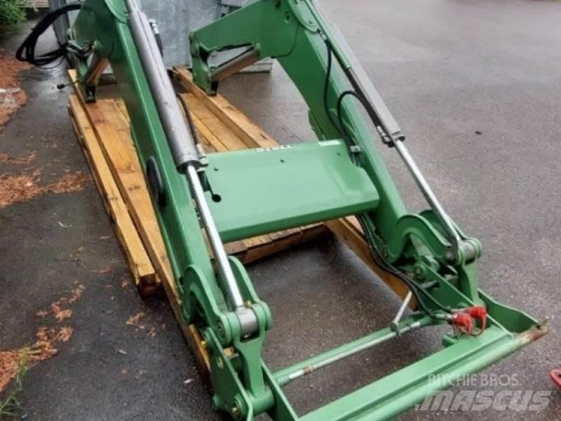 Stoll FZ 30 Hoflader