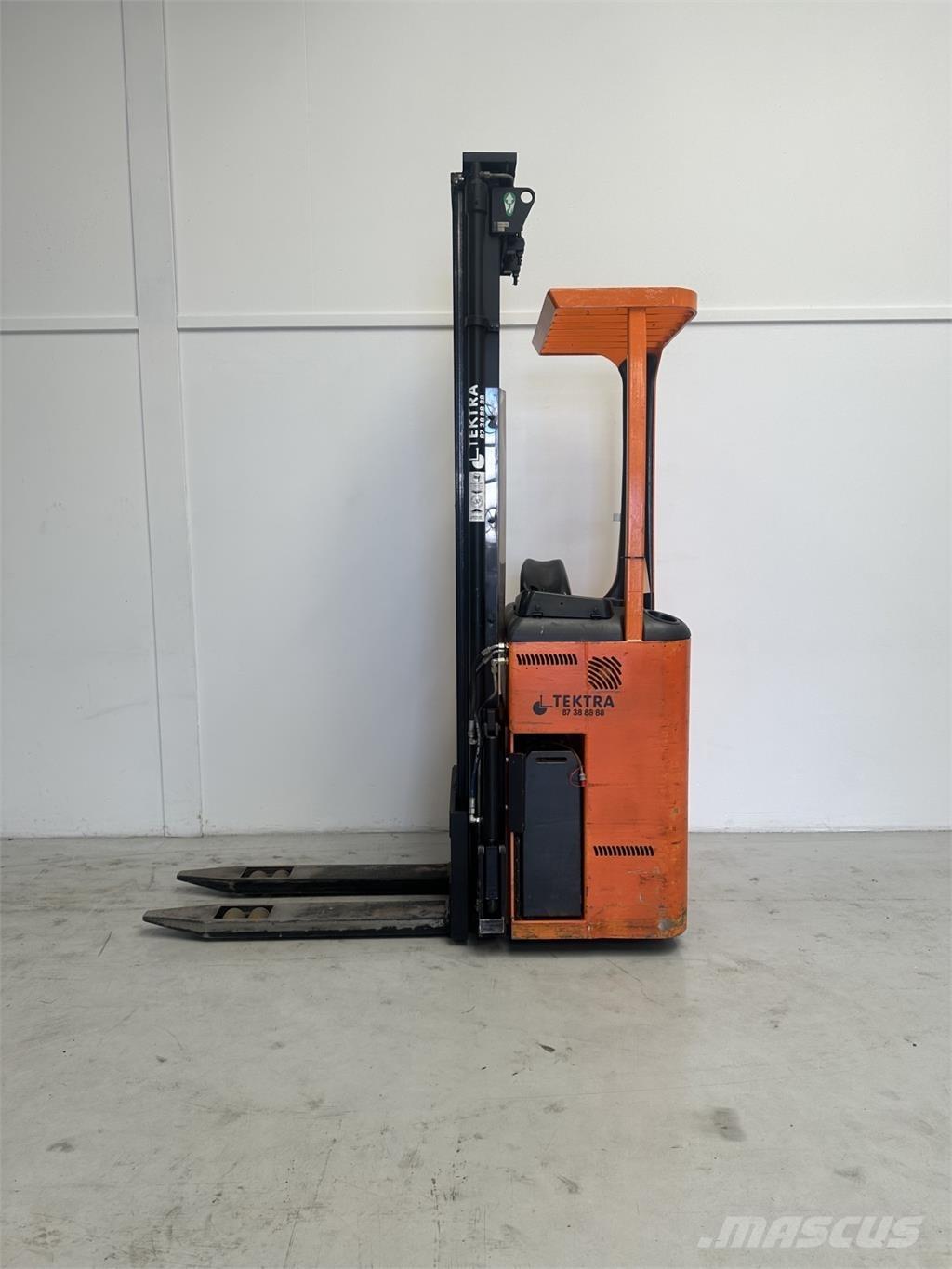 Rocla SST 12 TREV Zelfrijdende stapelaars