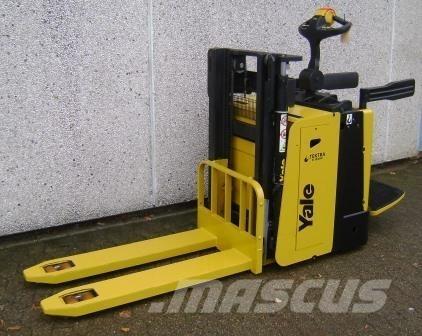 Yale MP20XD Zelfrijdende stapelaars