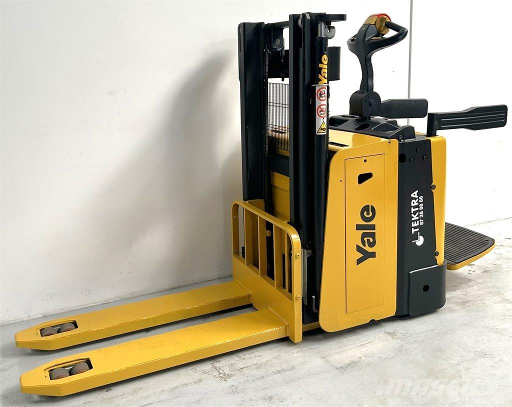 Yale MP20XD Zelfrijdende stapelaars