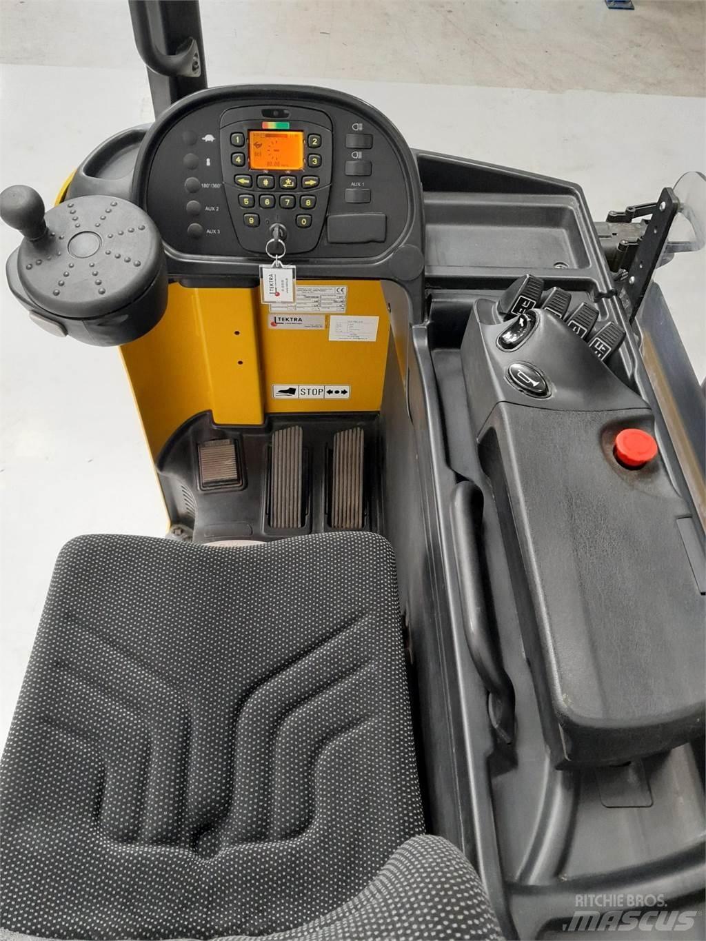 Yale MR14 Schubmaststapler