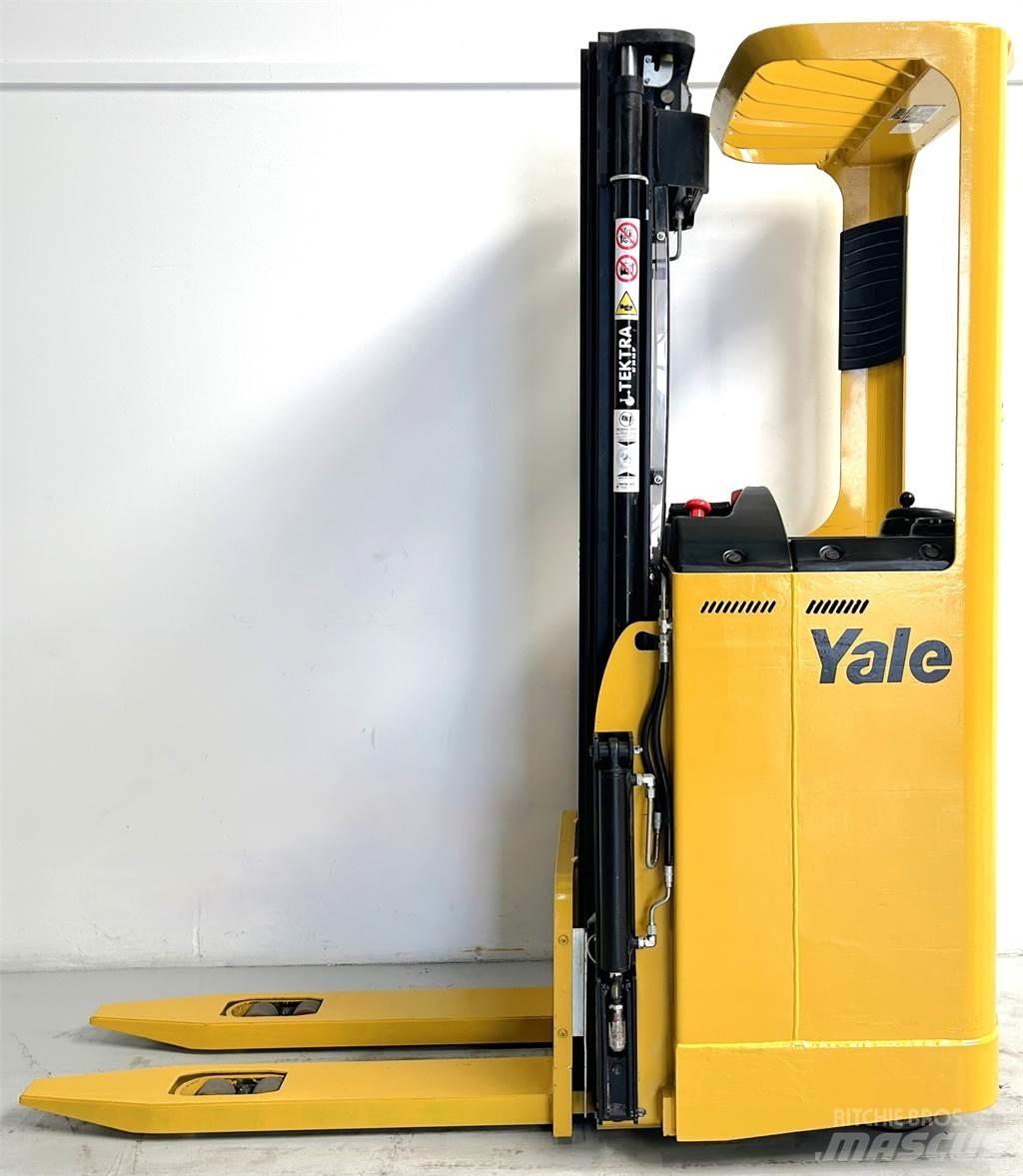 Yale SMS12S Zelfrijdende stapelaars