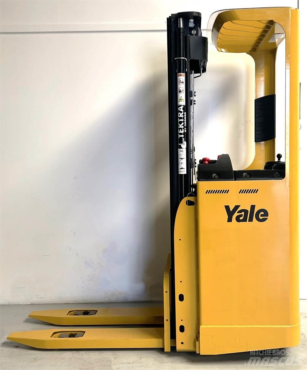 Yale SMS15S Zelfrijdende stapelaars