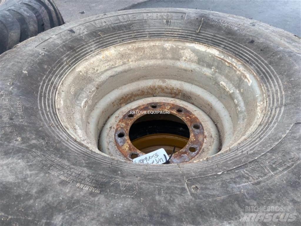 BKT 550/60R22,5 Reifen